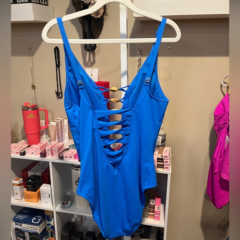 NWT Bleu Rod Beattie Paradise Found Lace Down One Piece Swimsuit - Picture 8 of 9